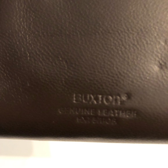 NWOT Genuine Brown Leather Wallet by Buxton - Picture 3 of 6